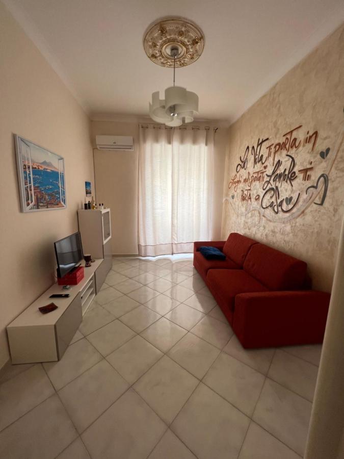 La Finestra Di Fronte Apartamento Nápoles Exterior foto