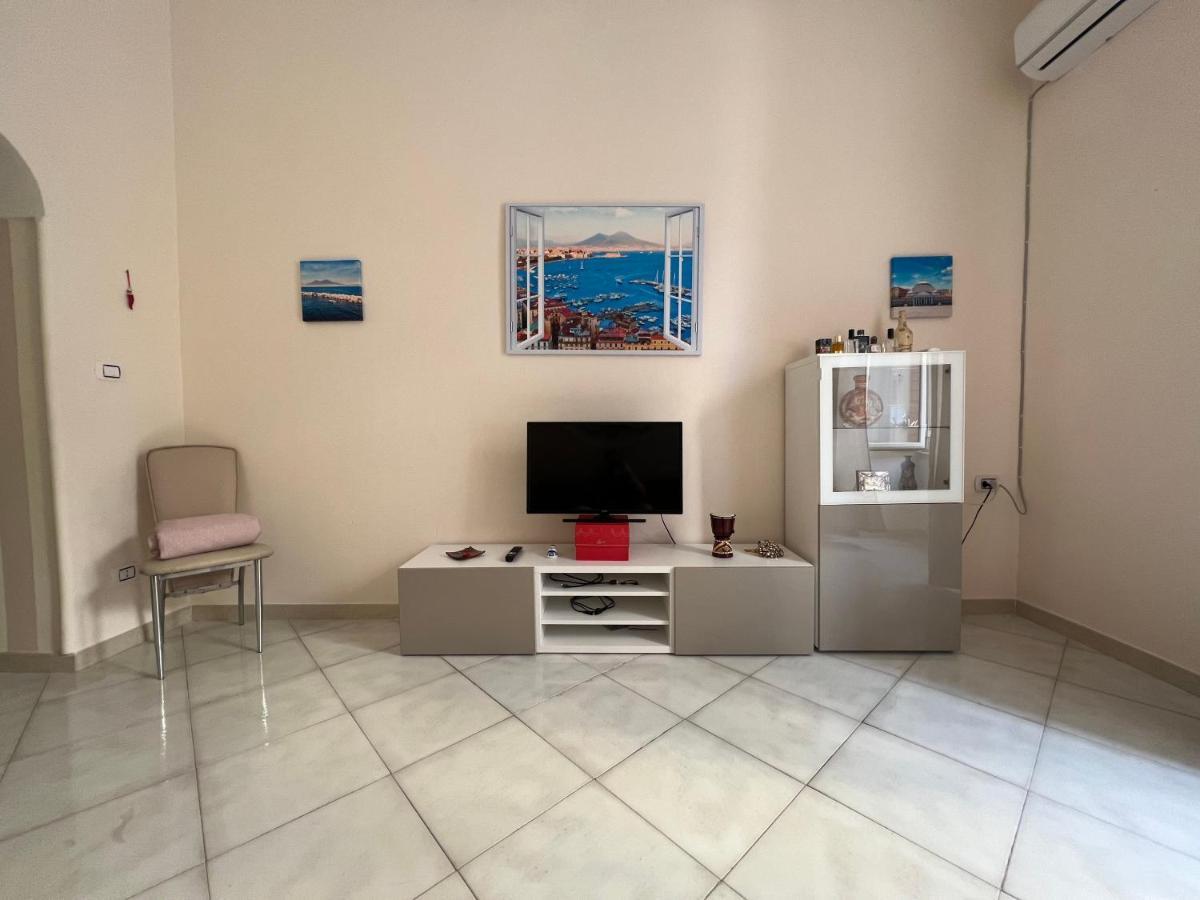 La Finestra Di Fronte Apartamento Nápoles Exterior foto